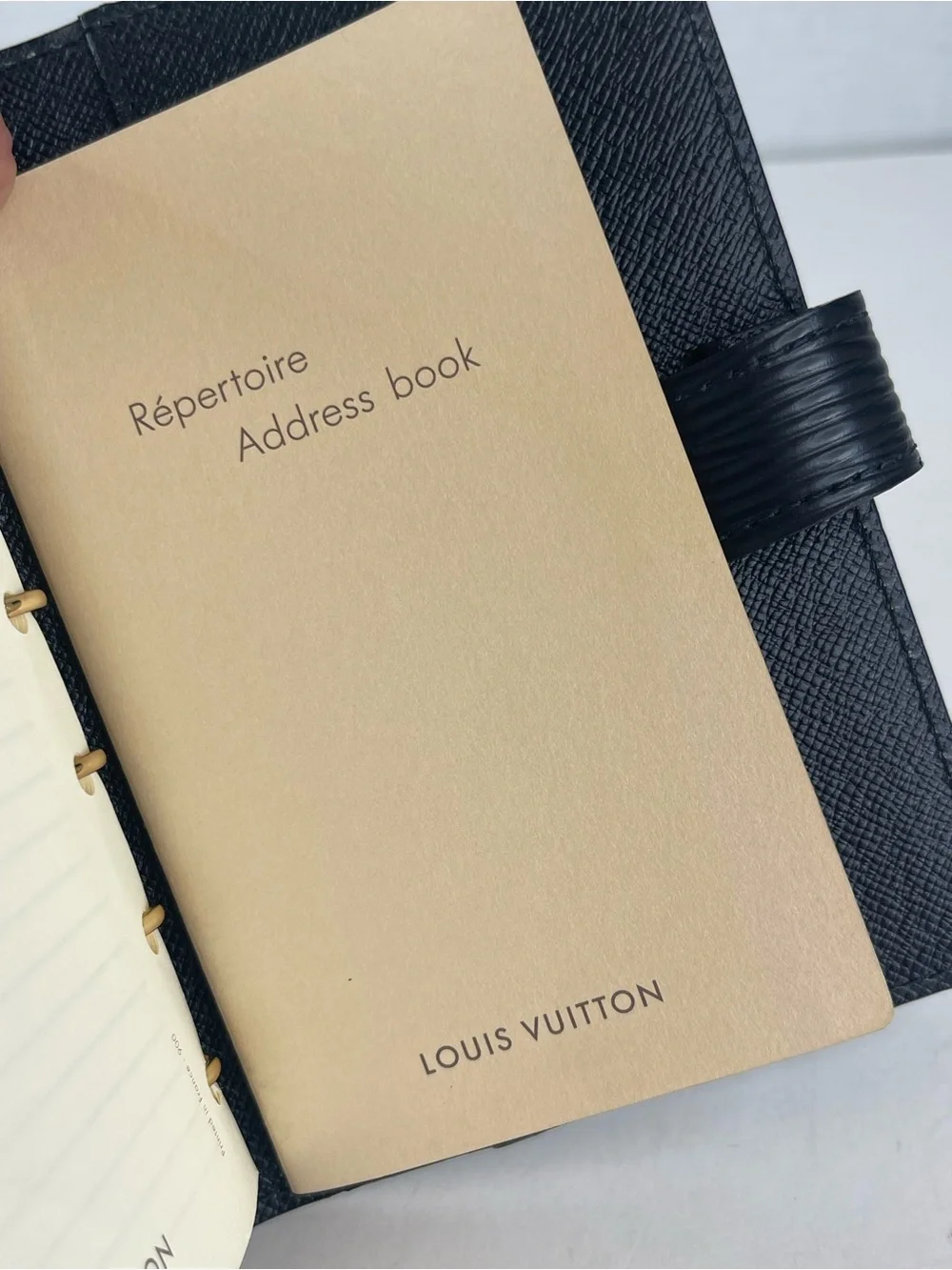 black Louis Vuitton Epi leather small ring agenda cover